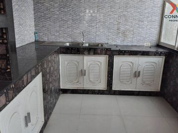 FOR SELL house Baan Subthanee Lamlukka – Klong 7 BTS-Nana CX-106576