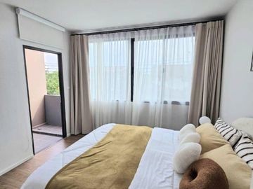 FOR SELL townhouse Baan Klang Muang Rama 9-Krungthep Kreetha MRT-Sri Bearing CX-106304