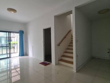 FOR SELL townhouse Unio Town Lamlukka-Klong 4 BTS-Thong Lo CX-106921