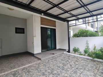 FOR SELL townhouse Unio Town Lamlukka-Klong 4 BTS-Thong Lo CX-106921