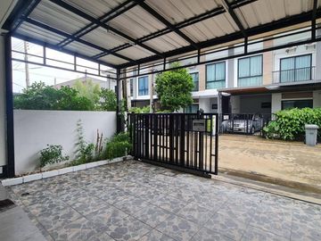 FOR SELL townhouse Unio Town Lamlukka-Klong 4 BTS-Thong Lo CX-106921