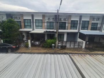 FOR SELL townhouse Unio Town Lamlukka-Klong 4 BTS-Thong Lo CX-106921