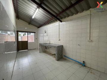 FOR SELL townhouse Baan Suankularb MRT-Sukhumvit CX-107377