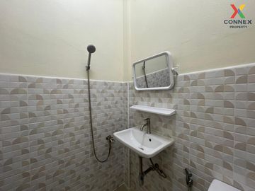 FOR SELL townhouse Baan Suankularb MRT-Sukhumvit CX-107377