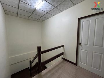 FOR SELL townhouse Baan Suankularb MRT-Sukhumvit CX-107377