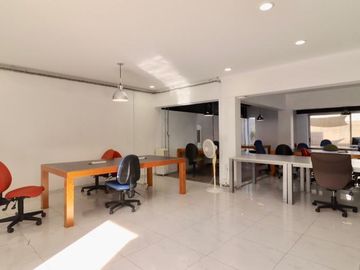 Propiedad en venta ideal para oficinas en Chapultepec Norte, Morelia