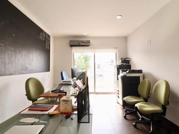 Propiedad en venta ideal para oficinas en Chapultepec Norte, Morelia
