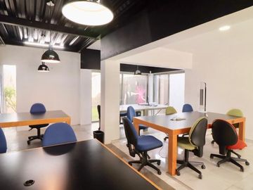 Propiedad en venta ideal para oficinas en Chapultepec Norte, Morelia