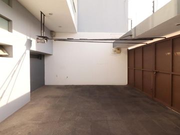 Propiedad en venta ideal para oficinas en Chapultepec Norte, Morelia