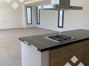 Venta casa 3 dormitorios, nivel gerencia, Cipolleti, B° Plaza Pueblo