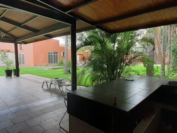 LA CASA DE CAMPO QUE BUSCAS, ESTA EN VENTA AL SUR DE LA CIUDAD!
