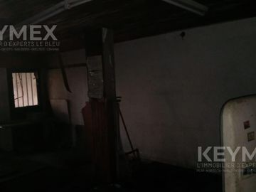 Casa a reciclar con parque en lote propio en Ramos Mejía