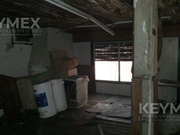 Casa a reciclar con parque en lote propio en Ramos Mejía