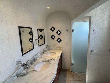 Casa en Venta, Prado Largo, 3 Recámaras.