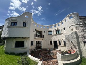 Casa en Venta, Prado Largo, 3 Recámaras.