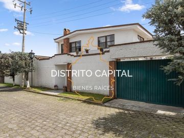 Casa en Venta, Santa María Magdalena Ocotitlán, Metepec, Estado de México
