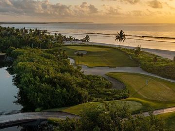 Terrenos en Venta en Mayakoba Country Club, Lo Mejor de Playa del Carmen.