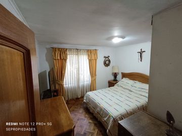 Vendo amplia casa en sector centro Norte de Villa Alemana