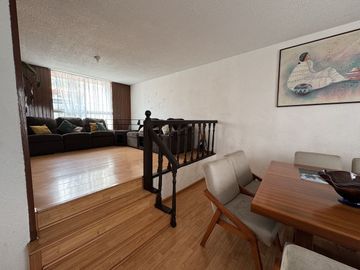 Venta de Bonita casa en Paseo de Las Américas, Lomas Verdes, Tercera Sección
