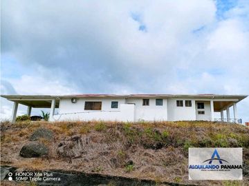 En venta preciosa mansión ubicada en San Carlitos, David