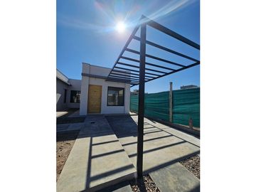 VENTA · CASA  · 3 DORMITORIO · MAIPÚ · BARRIO PRIVADO