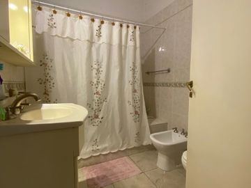 Casa en venta en Moron Sur