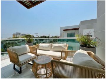 EN VENTA CASA DE 3 PISOS EN EL SECTOR DE CRESPO
