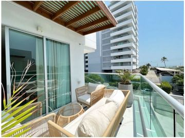 EN VENTA CASA DE 3 PISOS EN EL SECTOR DE CRESPO