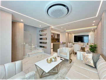EN VENTA CASA DE 3 PISOS EN EL SECTOR DE CRESPO