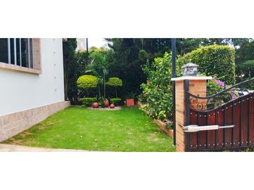 SE VENDE CASA CAMPESTRE EN MANSION DEL BOSQUE EN PIEDECUESTA SANTANDER