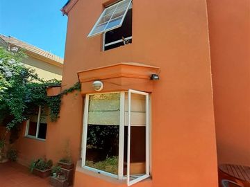 Casa en Venta en Valle lo Campino Sur frente al bandejon principal