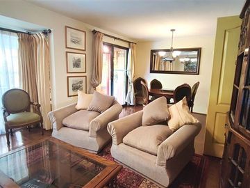 Casa en Venta en El Hualle - Rojas Magallanes