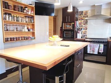 Casa en Venta en El Hualle - Rojas Magallanes