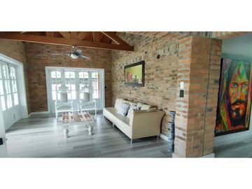 Casa campestre en condominio para la venta en Cerritos, Pereira!!!