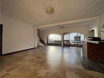 VENTA DE CASA URBANA CALIMA DARIEN   VC - 8009059