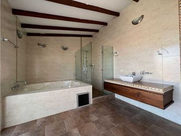 VENTA DE CASA URBANA CALIMA DARIEN   VC - 8009059