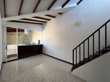 VENTA DE CASA URBANA CALIMA DARIEN   VC - 8009059