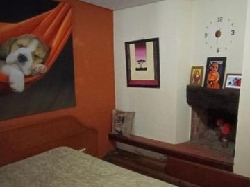 VENDO CHALET 4 AMBIENTES, TOMA PERMUTA