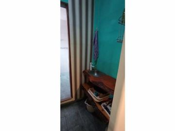 VENDO CHALET 4 AMBIENTES, TOMA PERMUTA