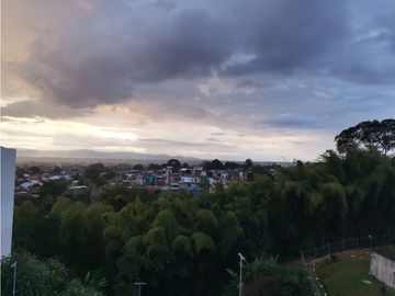 SE VENDE APARTAMENTO EN CONJUNTO CERRADO ENTRE LOMAS