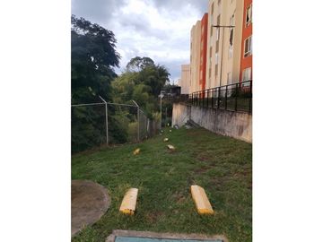SE VENDE APARTAMENTO EN CONJUNTO CERRADO ENTRE LOMAS