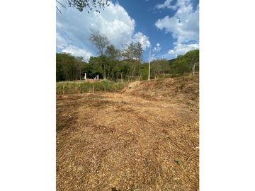 vendo lote en SOPETRAN