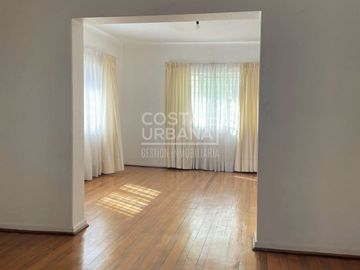 VENTA Gran casa en central sector de Recreo - Viña del Mar