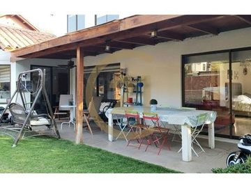 VENTA CASA SECTOR CHAMISERO - CHICUREO - COLINA