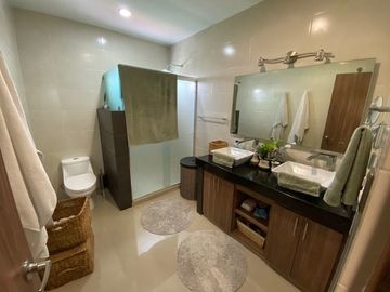 CASA EN VENTA CAÑADAS DEL LAGO QUERETARO