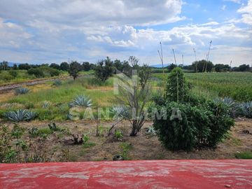 Carretera Celaya - Comonfort: Casa Campestre en Venta