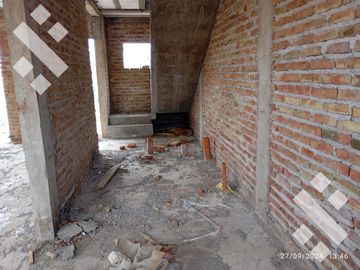 En Venta Dúplex Altos de Alberdi I
