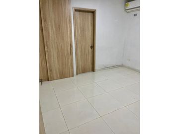 SE VENDE ESPECTACULAR Y AMPLIA CASA EN  PRADOMAR PTO COLOMBIA