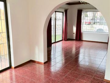 Casa en Venta en A dos cuadras centro de Quilpue