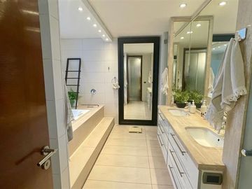 Departamento en Venta en Lo Barnechea